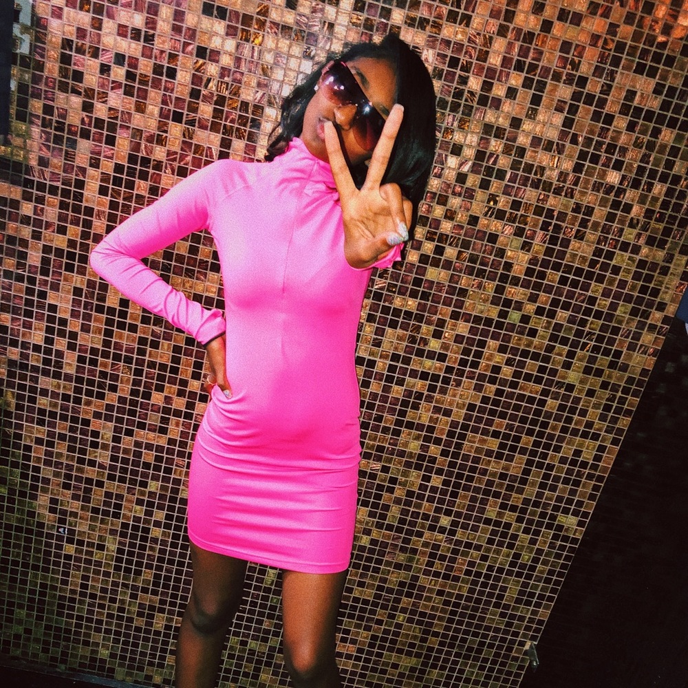 Bodycon mini long sleeve dress